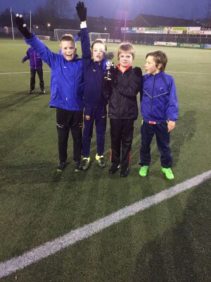 Winnaars 4 tegen 4 februari 2016